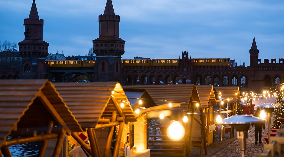 Weihnachten an der Spree- all inclusive Weihnachtsmarkt