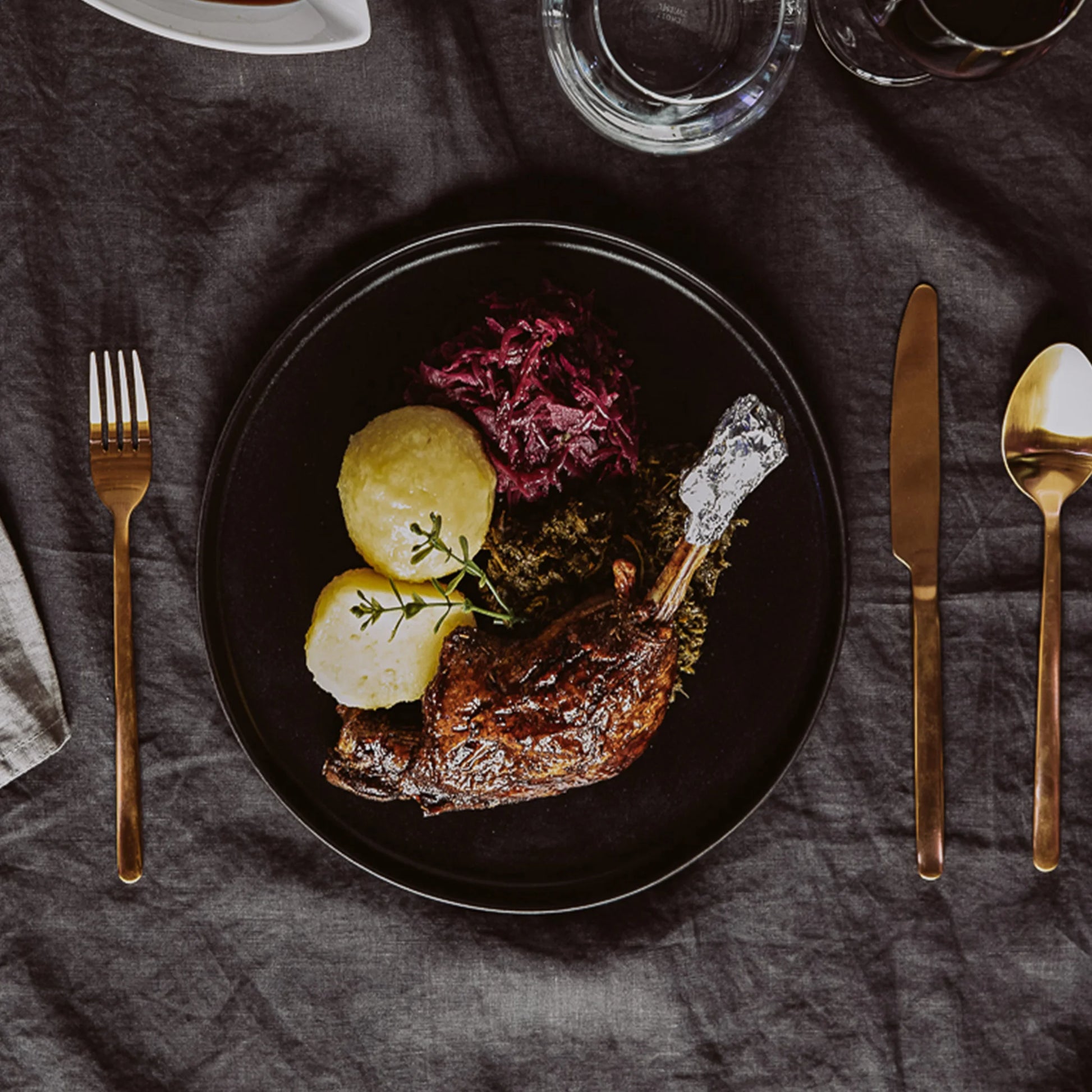 Knusprige Gänsekeule von Gans wie bei Oma